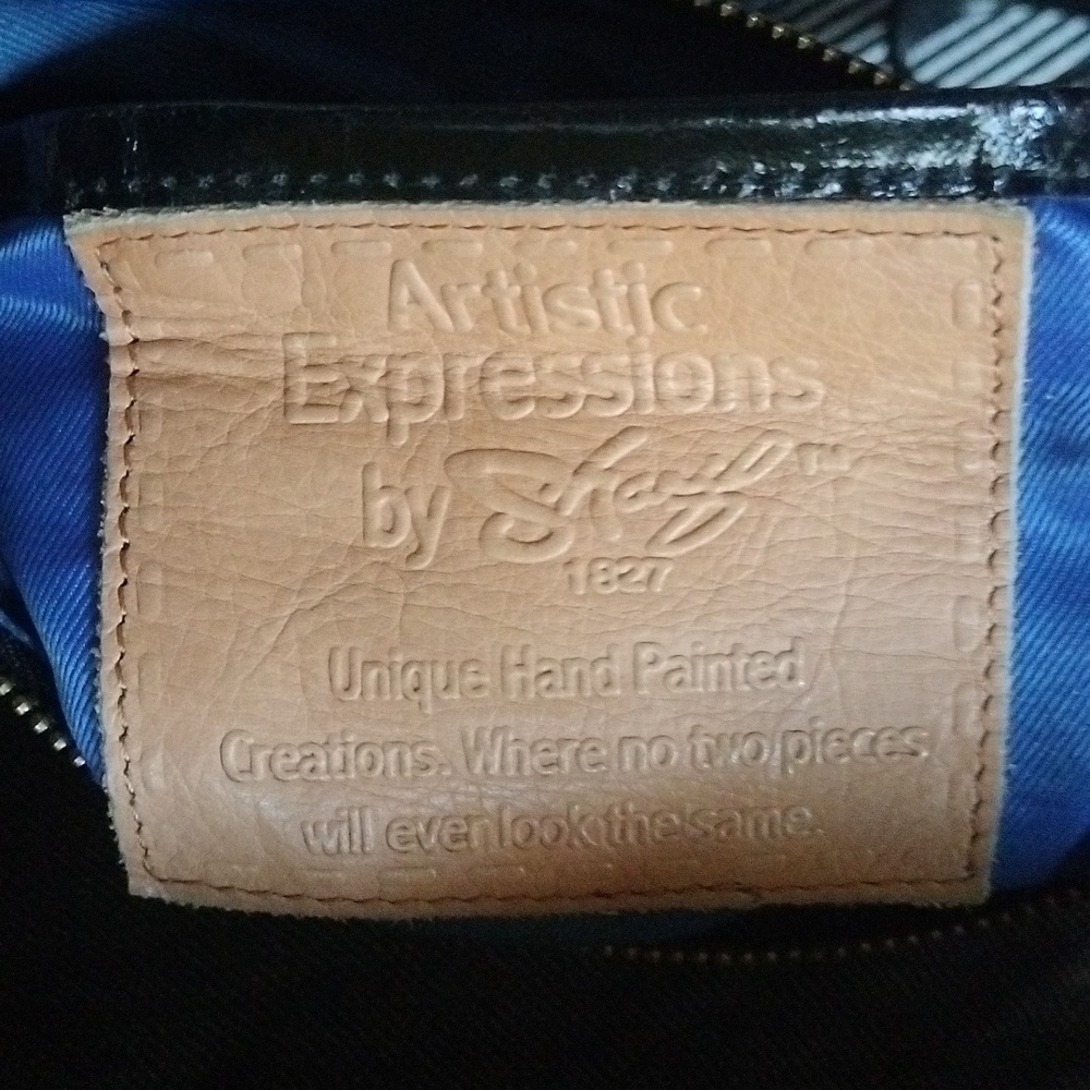 Rare sharif Artistic Expressions is one of a kind hand painted crossbody bag. - Picture 11 of 12
